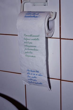 Tekstejä  yksinäisiin hetkiin.
