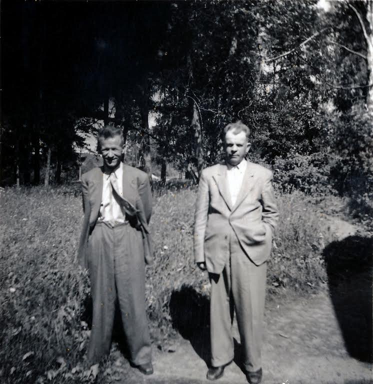 Kuvassa Juho ja Jaatinen jonka etunimi ei ole tiedossa
